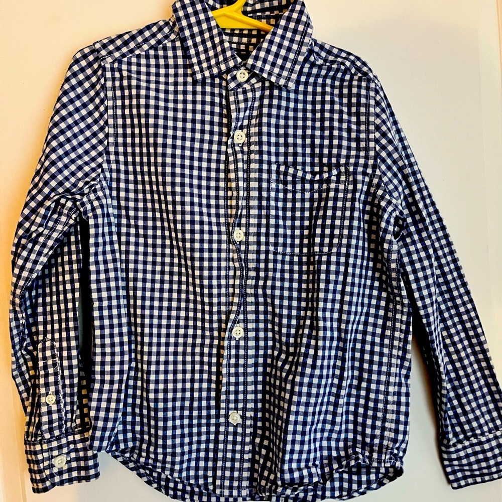 Boys The Children’s Place Blue Long Sleeve Button Down Shirt size 5/6